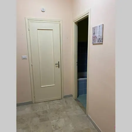 Bilocale Moderno Via Trento 7 Lägenhet
